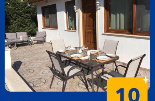 Megalos Prinos House | Anna - Maria Luxury Suite