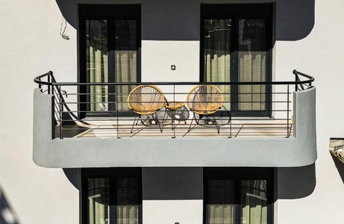 Melissatika Apartment | Antheon Suites Volos