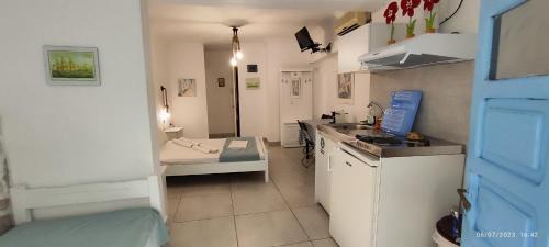 Kini Apartment | Apanemia Rooms