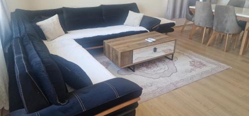 Qerek Apartment | Apartament Jony