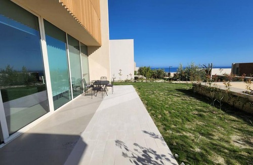 Jala Apartment | Apartment 143/1, Green Coast