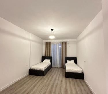 Kamez Apartment | Apartment