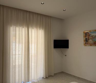 Ksamil Apartment | Apartment Angela