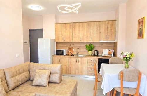 Golem Apartment | Apartment by the Sea in Golem 094