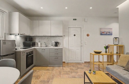 Acharavi Apartment | Apartment 'Cookie' close to the beach, Wi-Fi and Air Conditioning