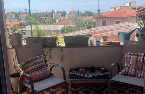 Epanomi Apartment | Apartment 'Elea' with Mountain View, Wi-Fi and Air Conditioning
