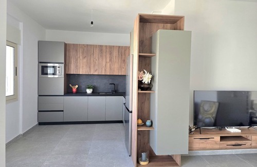 Elbasan Apartment | Apartment in Gjiri Lalzit near Elements Beach