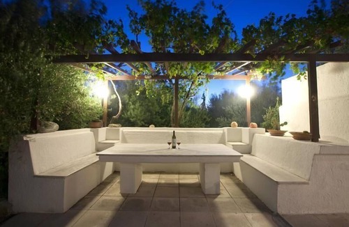 Istron Apartment | Apartment in Istro with Generous Terrace