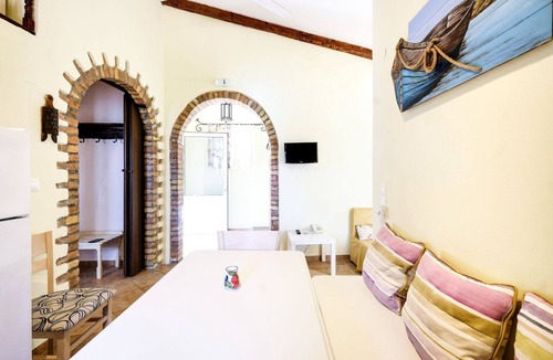 Paleokastritsa Apartment | Apartment in Paleokastrites with Pool