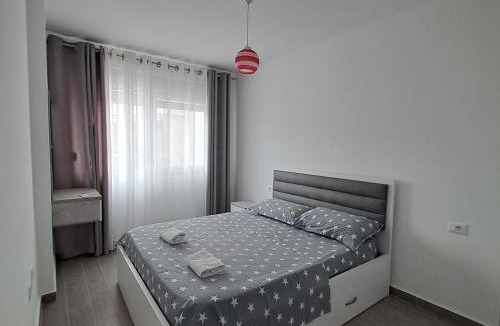 Shengjin Apartment | Apartment Lola Shengjin