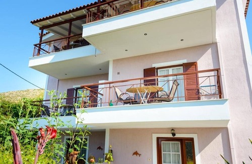 Skala Apartment | Apartment 'Maistrali Second Floor 1' with Sea View, Wi-Fi and Air Conditioning