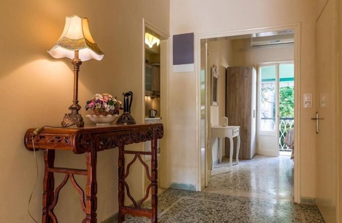 Old Town Apartment | Apartment MarGreCo in Corfu Town