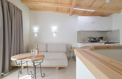 Nea Propontida Apartment | Apartment 'One Bedroom' with Sea View, Wi-Fi and Air Conditioning