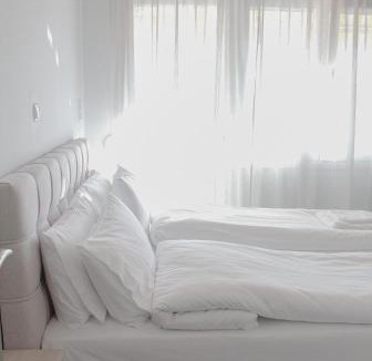 Drama Apartment | Apartment Ori