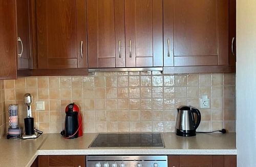 Kamilari Apartment | Apartment 'Spitiko' with Sea View, Shared Terrace and Wi-Fi