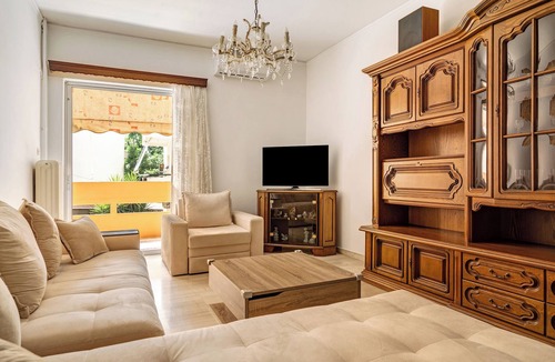 Preveza Apartment | Apartment 'Vintage Preveza' with Balcony, Wi-Fi and Air Conditioning