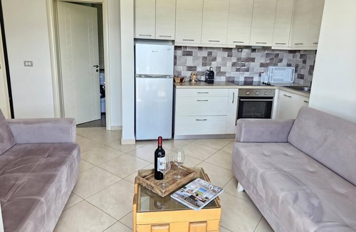 Orikum Apartment | Apartment With Pool View 001, Vlore, Albania