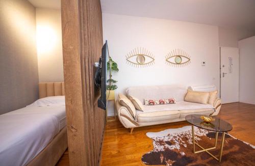 Tirana Apartment | Apartments in Tiranë, Albania