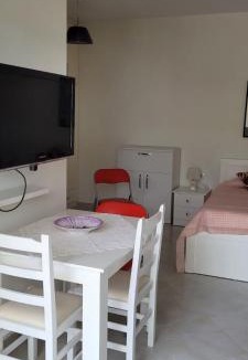 Qafe e Gjashtes Apartment | Appartamento - Orchidea con parcheggio