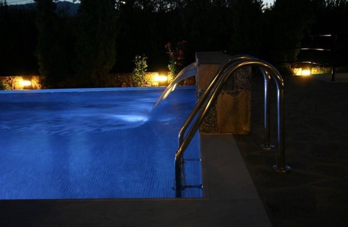Istron Apartment | Appartement in Istro mit gemeinschaftlichem Pool by Interhome