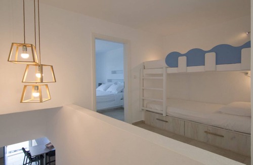 Mikri Vigla Villa | Apricot and Sea Naxos Eye Maisonette semi private pool
