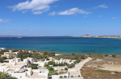 Mikri Vigla Villa | Apricot and Sea Naxos Eye Maisonette semi private pool
