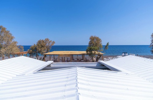 Perissa Villa | Aqua Cozy Suites