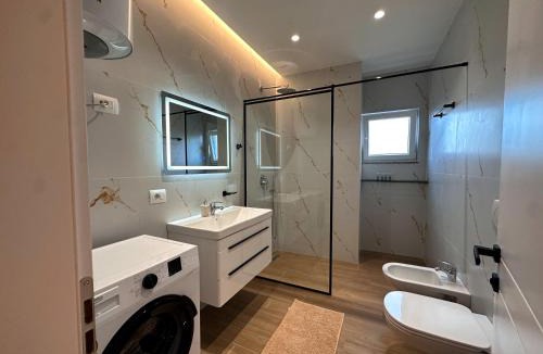 Shengjin Hotel | Aral Apartments - Shengjin City Gate