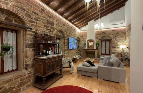 Thimiana Villa | Archontiko Chios Traditional Mansion