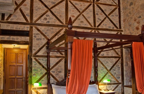 Leonidio Hotel | Archontiko Hatzipanayiotis