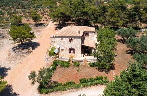 Agia Marina House | Aresti Mountain Resort Villa Ira mit privatem Pool by Interhome