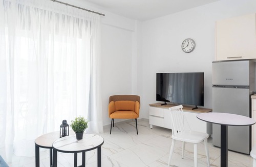 Paralia Ofryniou Apartment | Areti Residential Complex-One Bedroom Apartment