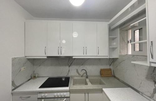 Qender Apartment | ARI Appartment Saranda
