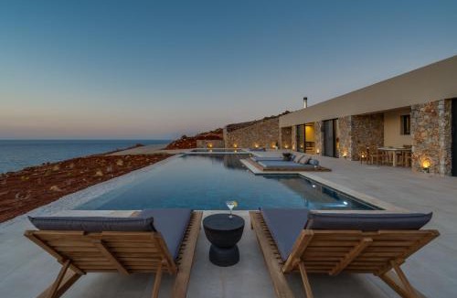 Apokoronas Villa | ARion Aesthesis Villa Fire Pit & Heated Pool