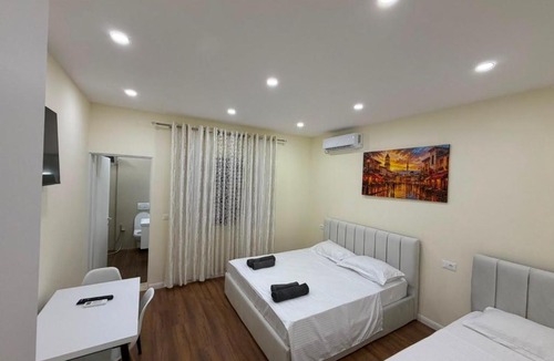 Kashar Apartment | Arlis Apartments - near North and South Terminal