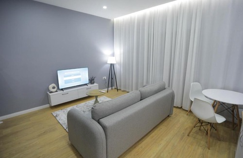 Kashar Apartment | Arlis Apartments - near North and South Terminal