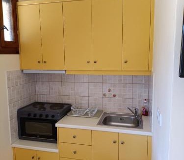 Pyrgos Apartment | Armiriki Apartments