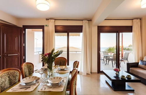 Messini Villa | Armonia by the Sea - Majestic Seaside Retreat