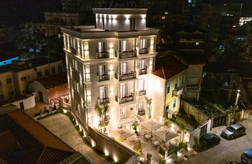 Durres Hotel | Art Gallery Boutique Hotel