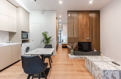 Shkoder Apartment | ArteVibe Studio by PikHost