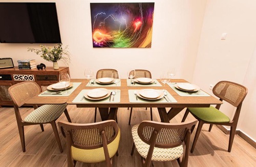 Glyfada Apartment | Artsy Spacious Cozy Apartment in Glyfada Center