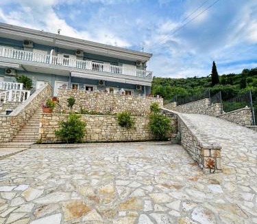 Himare Hotel | Artur Apartments Himare