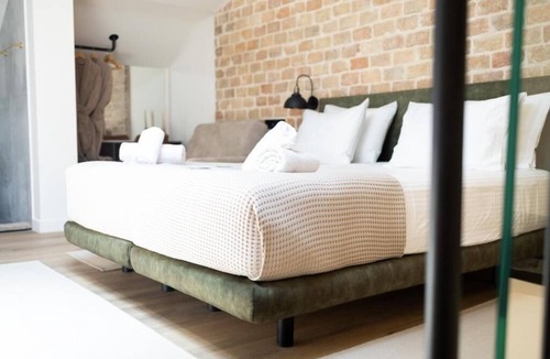 Kalamata Hotel | ASO Hotel - Historic Raisin Warehouse 1928
