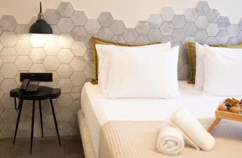 Kalamata Hotel | ASO Hotel - Historic Raisin Warehouse 1928