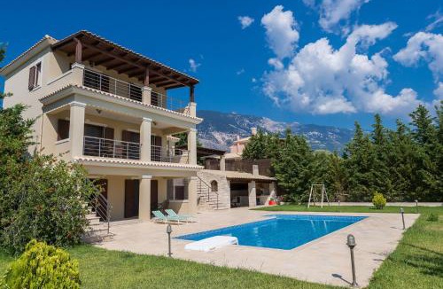 Karavados Villa | Aspa's Verde Palazzo - Tranquil and Secluded