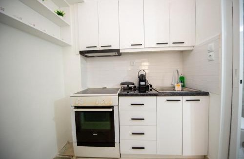 Kalamata Apartment | Aspro-Homes 1
