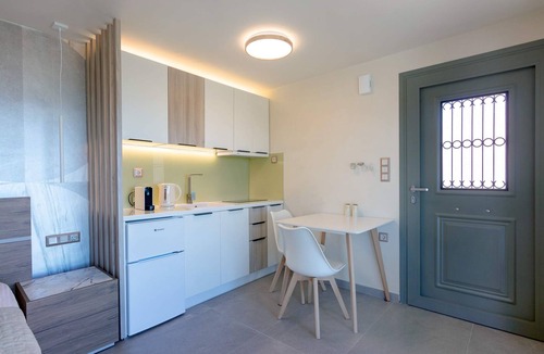 Pylos-Nestoras Apartment | Assini Estate - Pet Friendly Studio With Pool