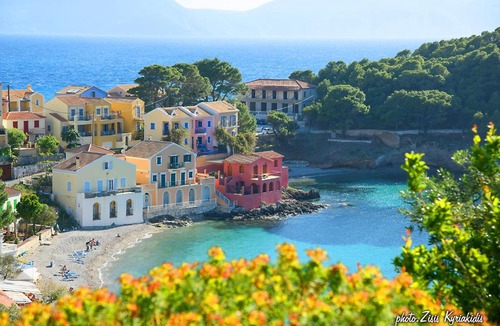Frourion Apartment | Assos Caldera