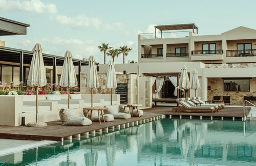 Pyrgos Psilonerou Hotel | Asterion Suites & Spa - Designed for Adults