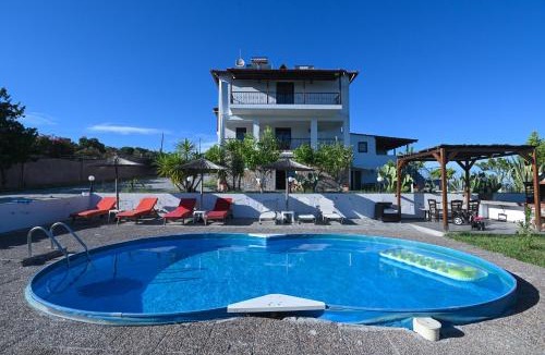 Aristotelis Villa | Astri Villa